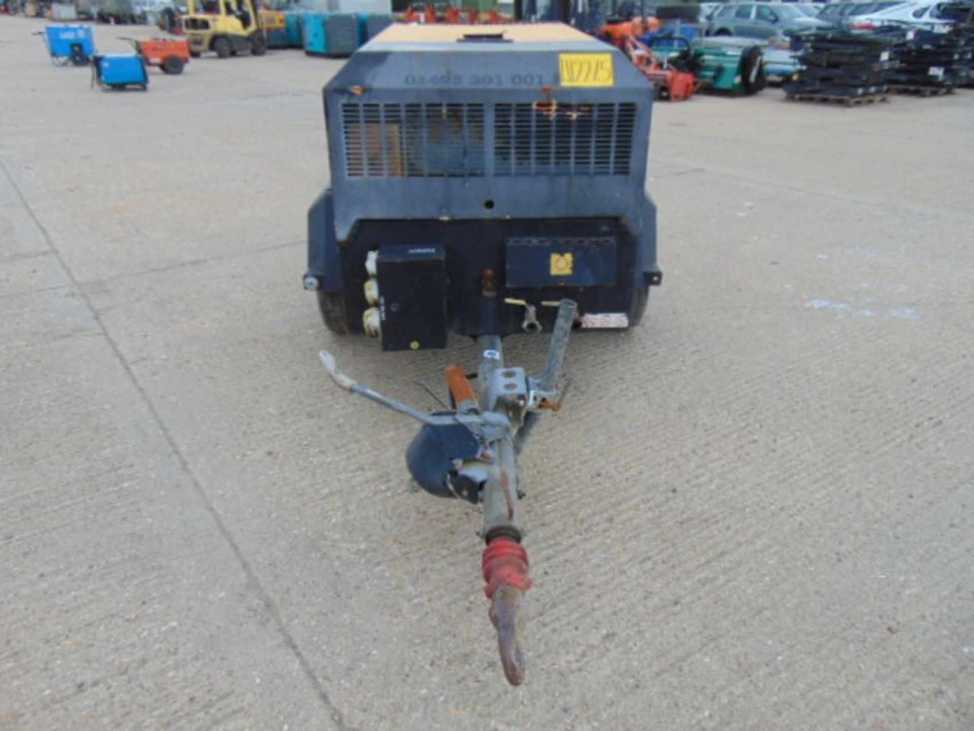 2009 Doosan Ingersoll Rand Trailed Compressor Generator ONLY 885 HOURS! - Image 2 of 13