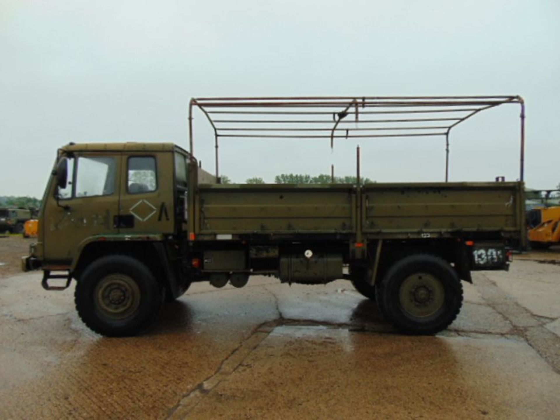 Leyland Daf 45/150 4 x 4 fitted with Hydraulic Winch ( operates Front and Rear ) - Image 4 of 26