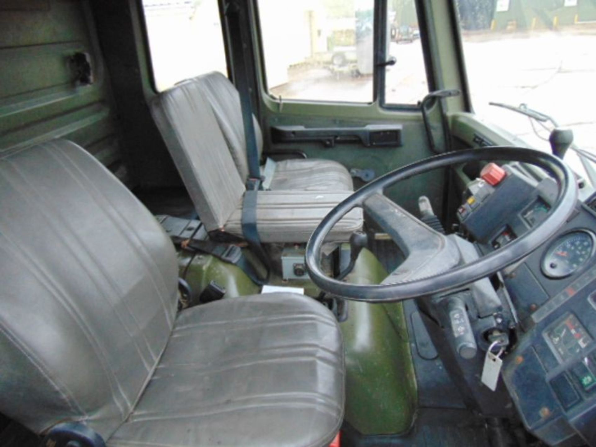 Leyland Daf 45/150 4 x 4 fitted with Hydraulic Winch ( operates Front and Rear ) - Image 17 of 26