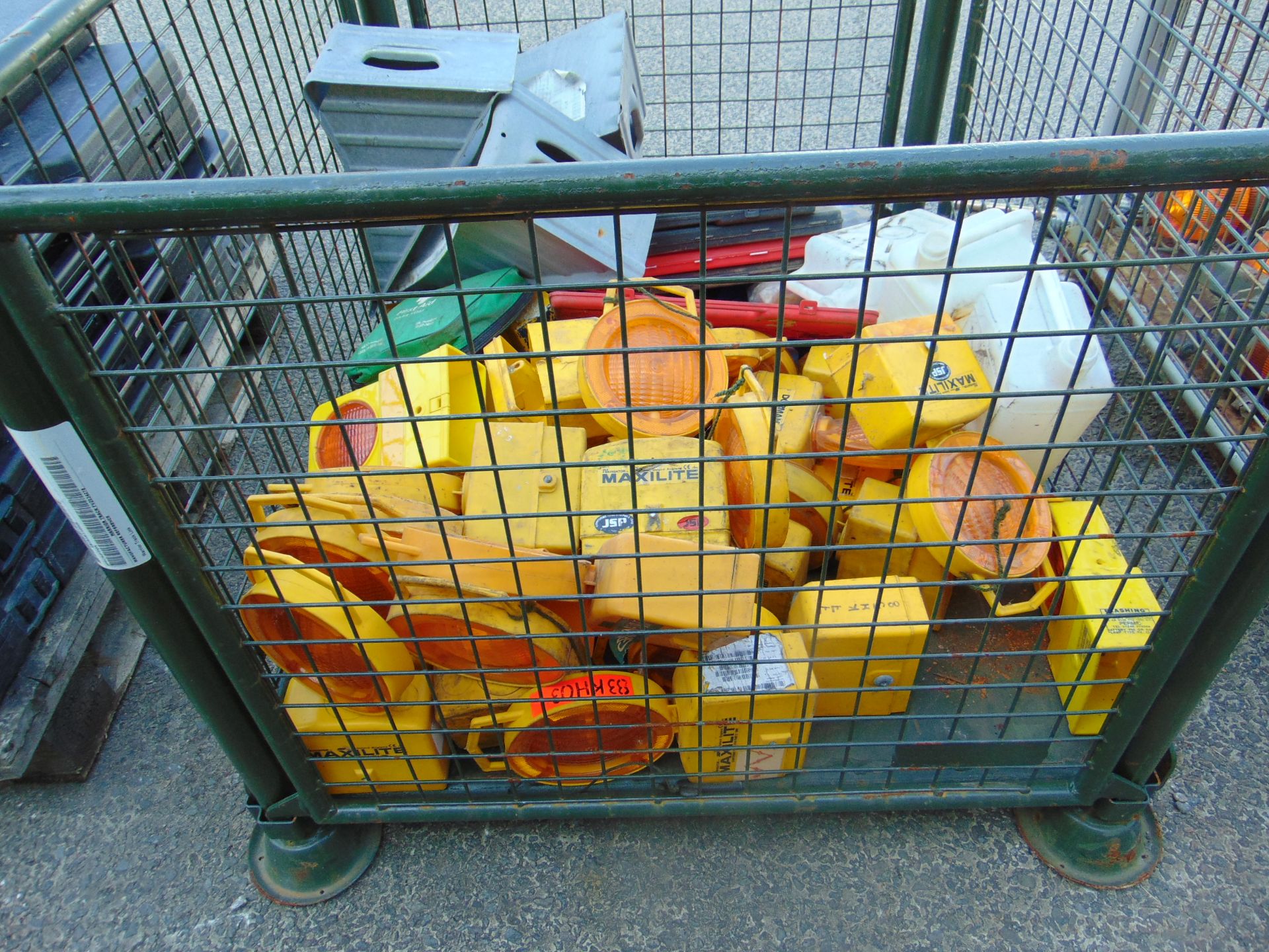 Pallet of various CES items, inc 23 x amber lights, 5 hazard triangles and 5 wheel chocks - Image 3 of 4