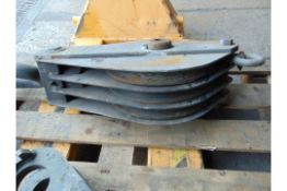 Triple Pulley Block 2" Circ. Wire Rope SWL 15 Ton