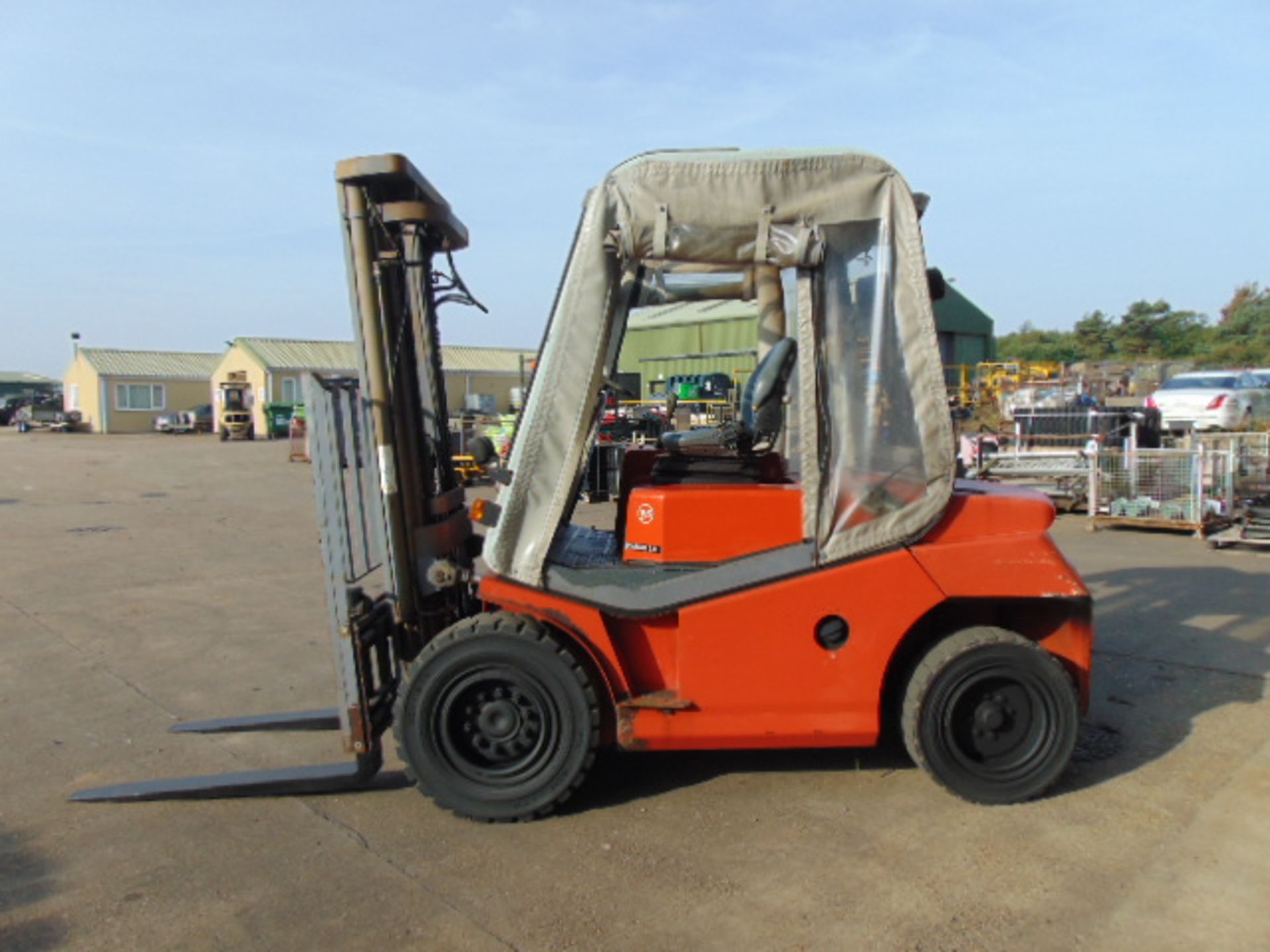 2003 BT Rolatruc 5 Ton Counter Balance Diesel Forklift c/w 3 Stage Mast Side Shift ONLY 1,544 HOURS! - Image 4 of 25