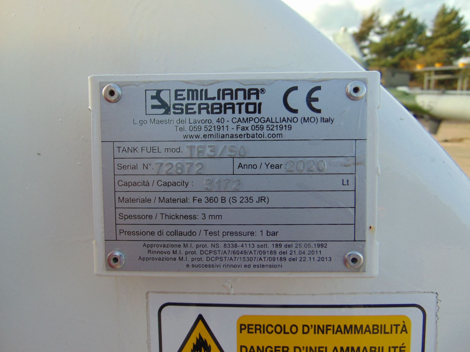 2020 Unused Emiliani Serbatoi 3172 litre bunded Static Fuel installation c/w 230 Volt Pump meter Etc - Image 4 of 9