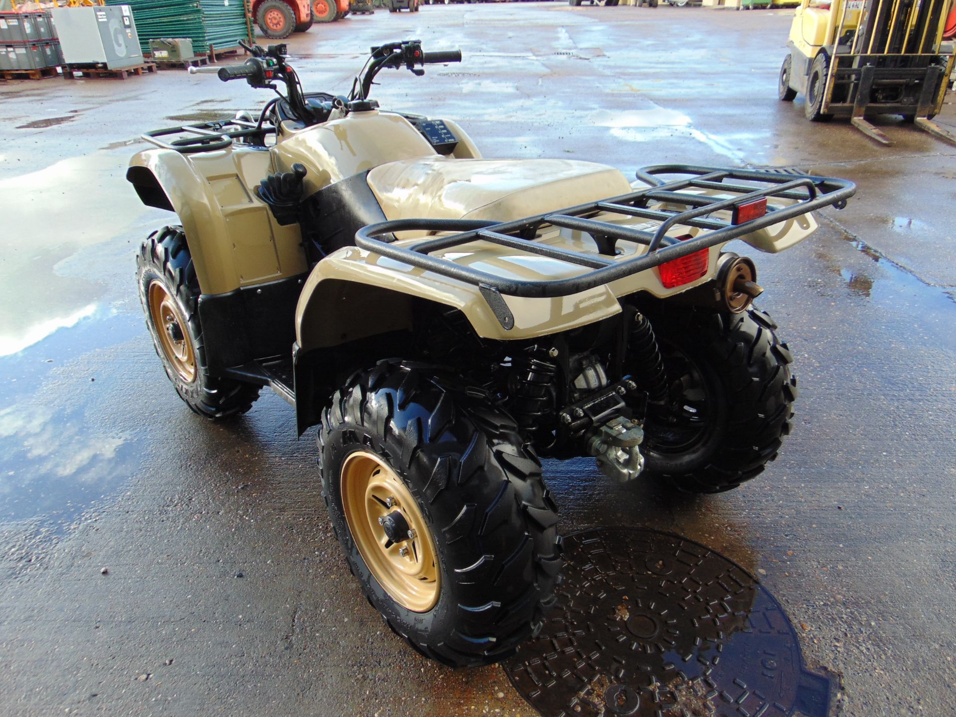Yamaha Grizzly 450 4 x 4 ATV Quad Bike Complete with Winch ONLY 218 HOURS! - Image 8 of 13