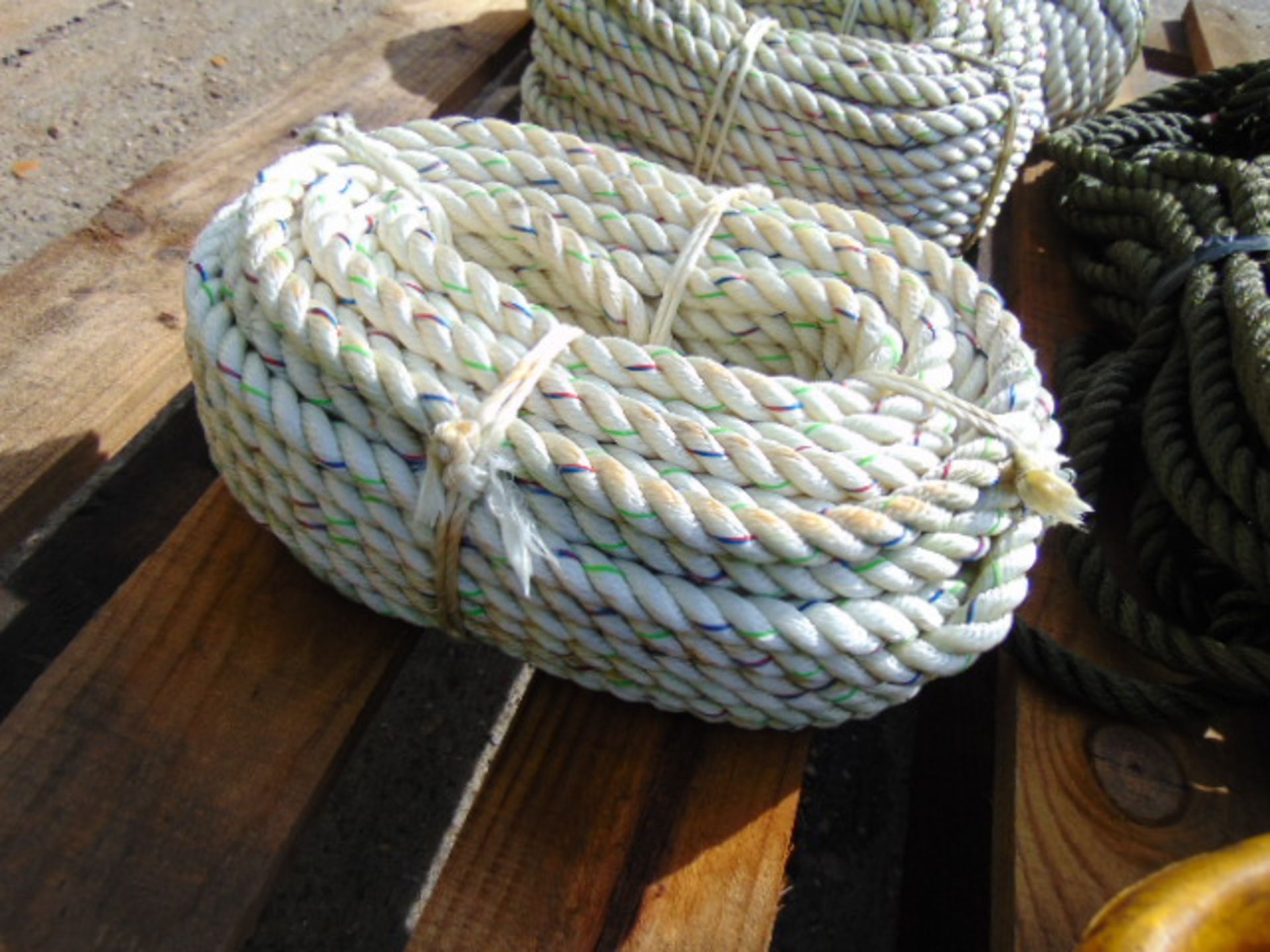 5 x Mooring Ropes and 3 x Pick Up Buoys - Image 3 of 6