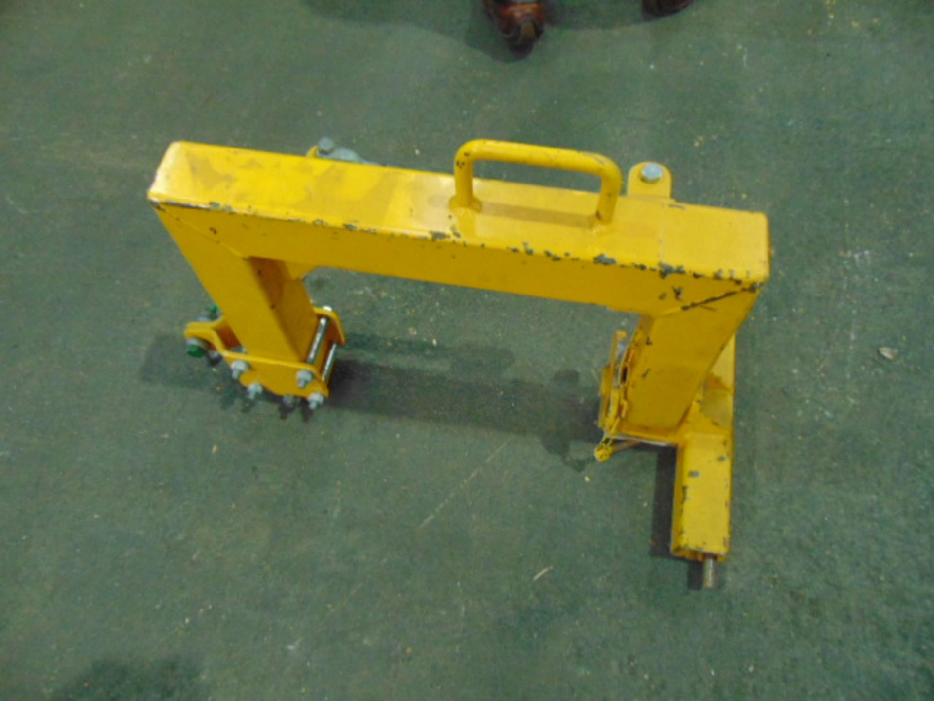 FV Transmission Lifting Frame as shown