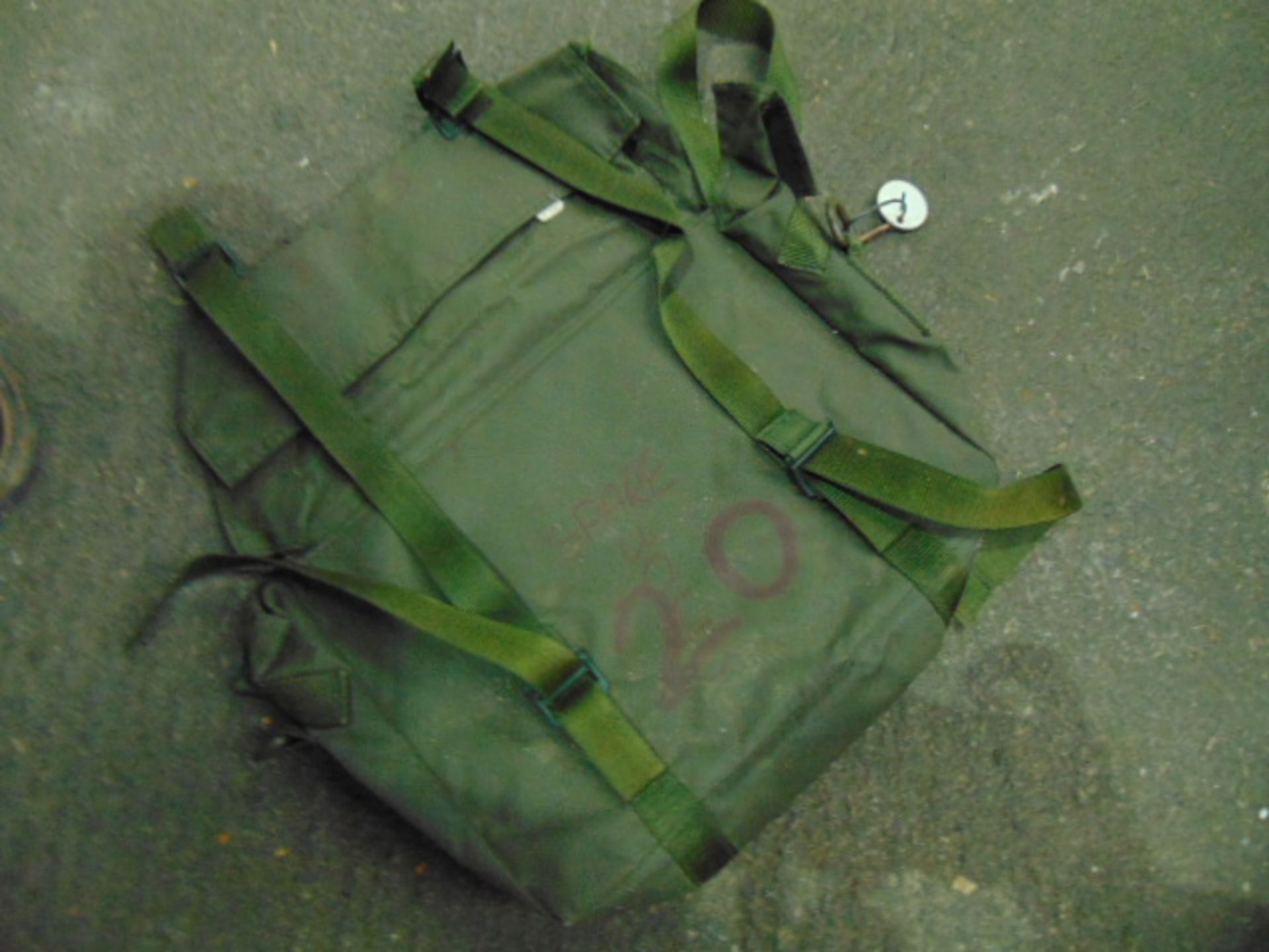 Approx 30 x Clansman Radio Kit Bags - Image 2 of 2