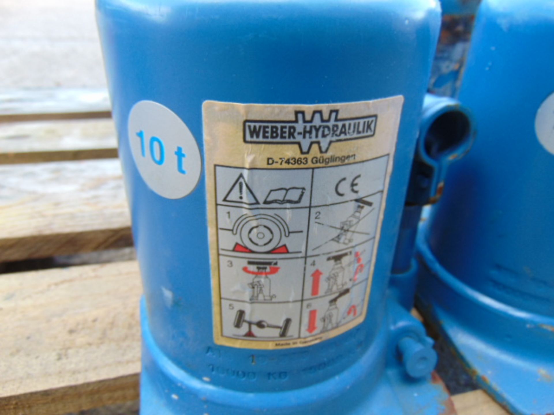 Q 6 x Weber 10 Tonne Hydraulic Jacks - Image 3 of 3