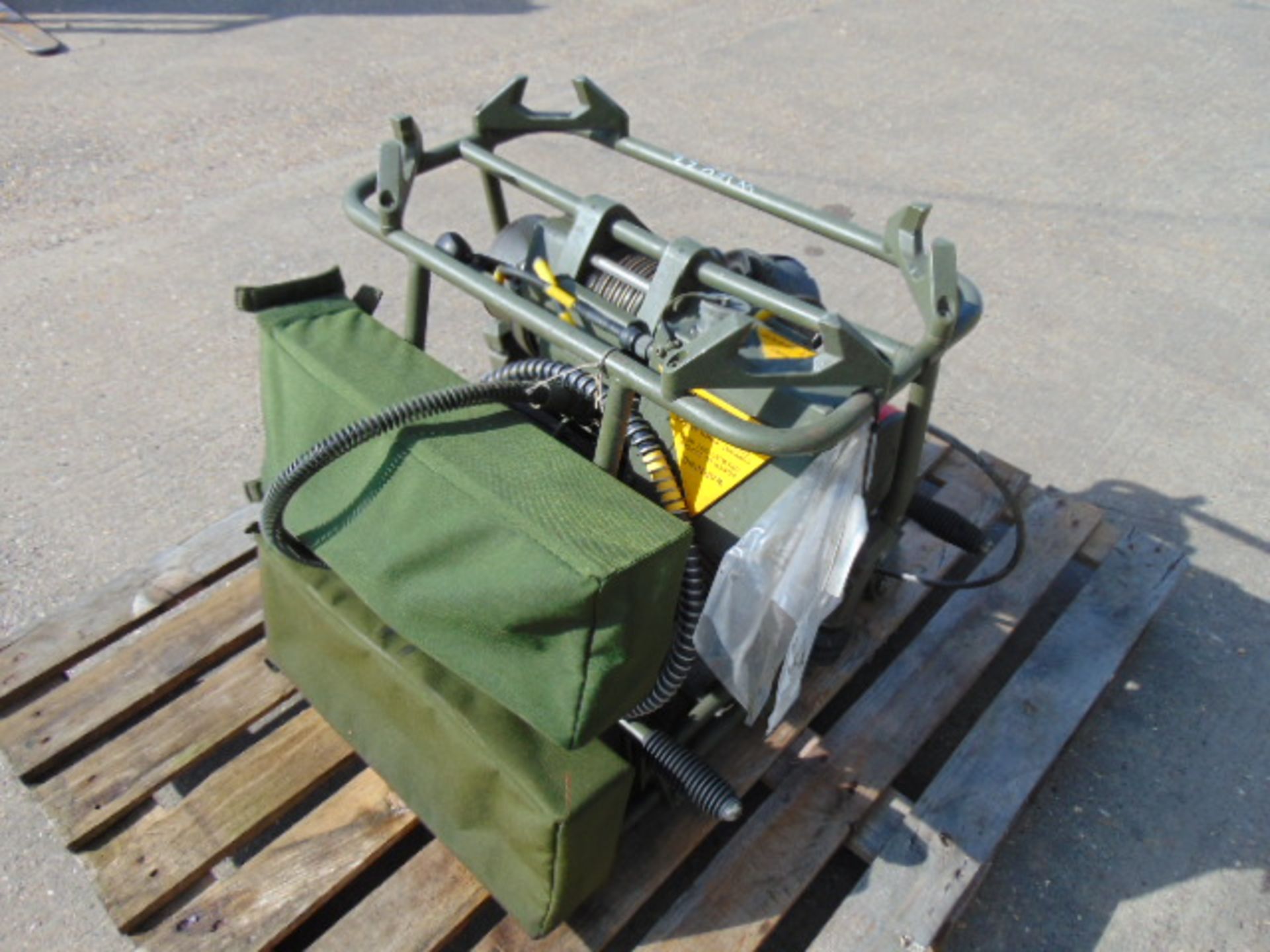 Ex Reserve Demountable Electric Winch Assembly with remote controls as shown. - Image 3 of 8