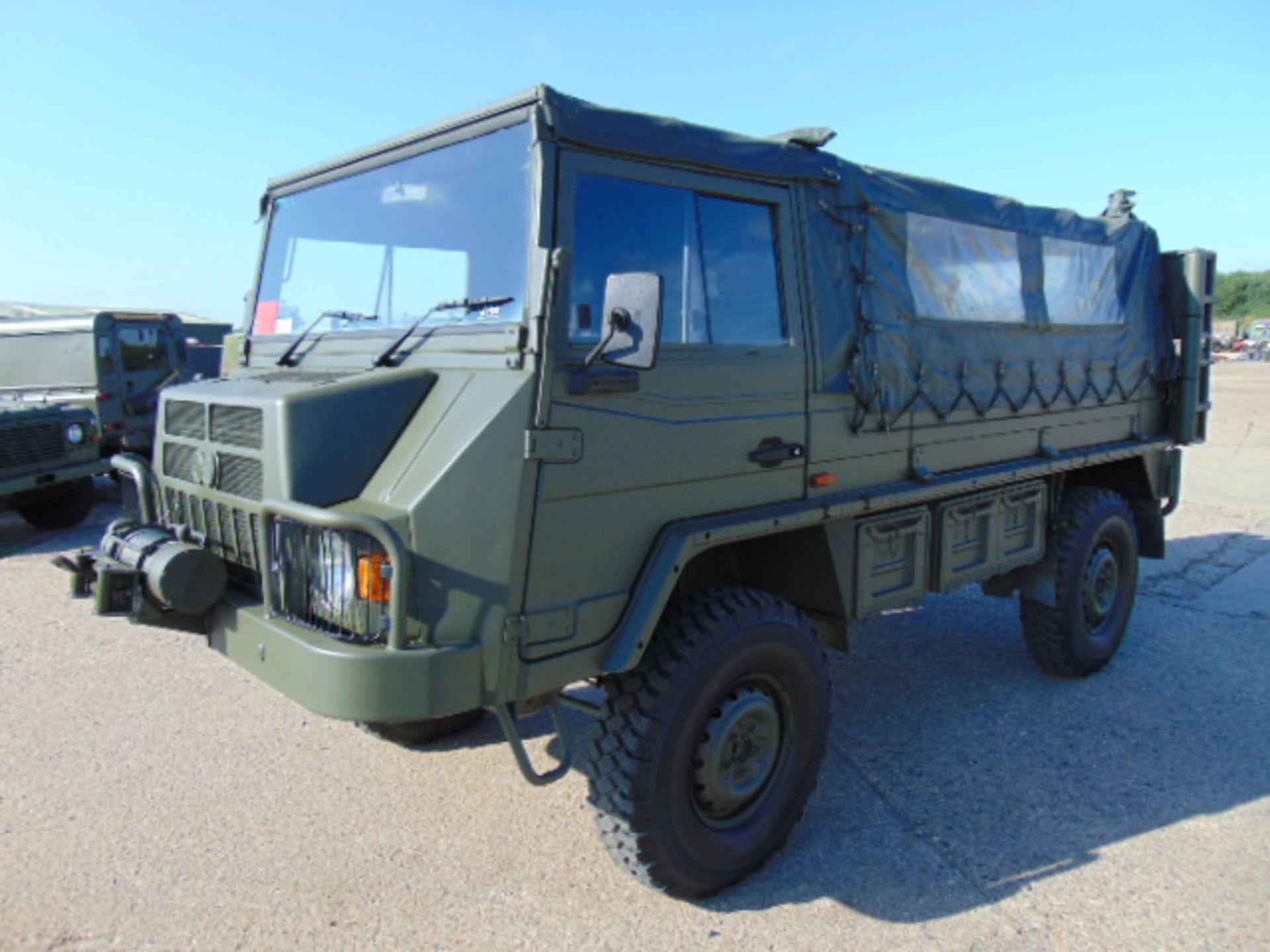 Military Specification Pinzgauer 716 4X4 Soft Top c/w Ramsay Winch ONLY 25,743 MILES! - Bild 3 aus 31