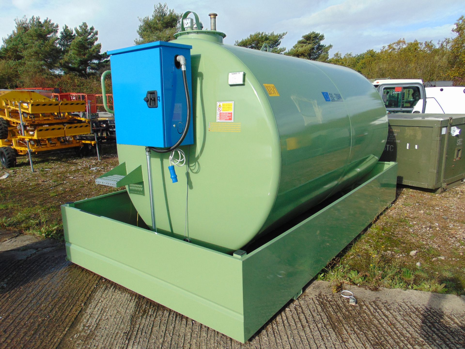 2021 Unused Emiliani Serbatoi 8995 litre bunded Static Fuel installation c/w 230V Pump meter ETC - Image 2 of 9