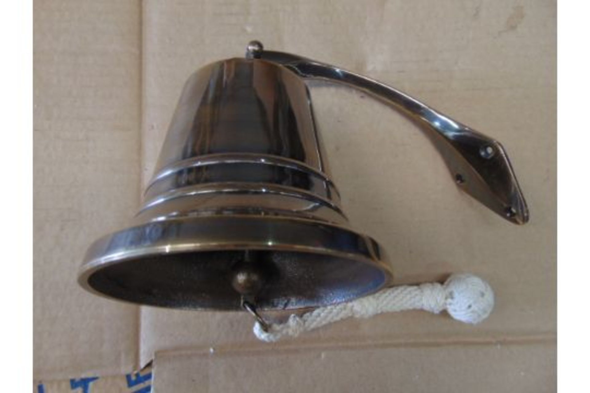 BRONZE SHIPS BELL WITH HANGER AND ROPE FOR WALL MOUNTING - Image 3 of 4