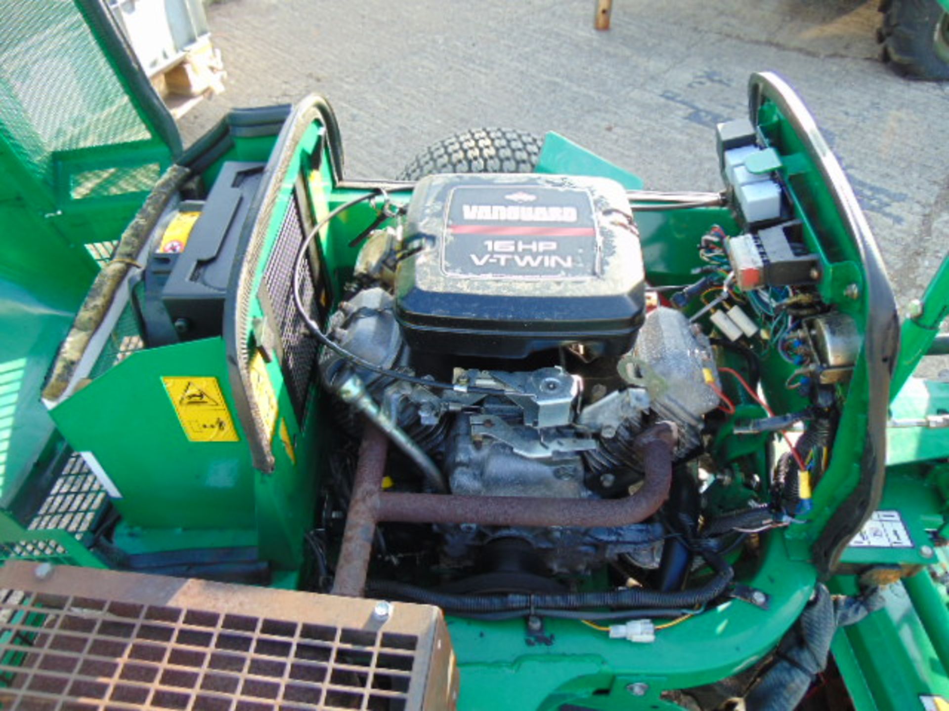Ransomes T-Plex 180 Triple Gang Ride On Mower ONLY 709 HOURS! - Image 12 of 17