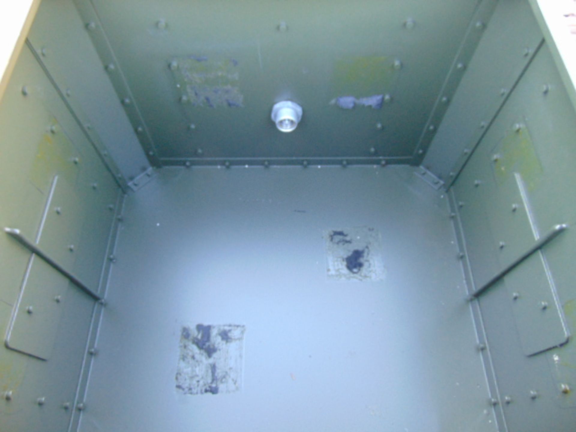 Heavy Duty Secure Storage Box H 33 x W 46 x L 41cms - Image 7 of 7