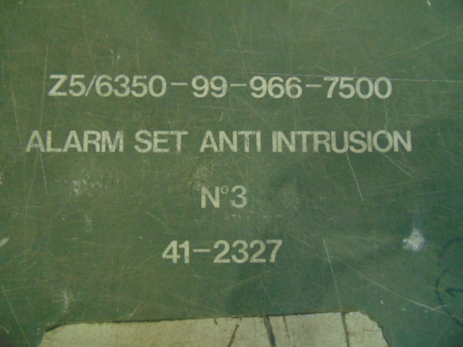 MOD issue Alarm Set Anti-Intrusion - Image 5 of 5