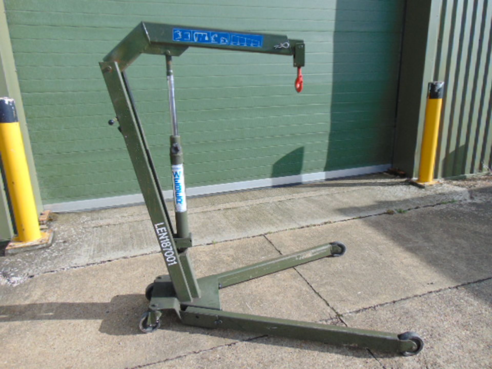 Weber WJN10 1100Kg Hydraulic Foldaway Floor Crane ideal for Workshops or Service Vans - Image 3 of 12