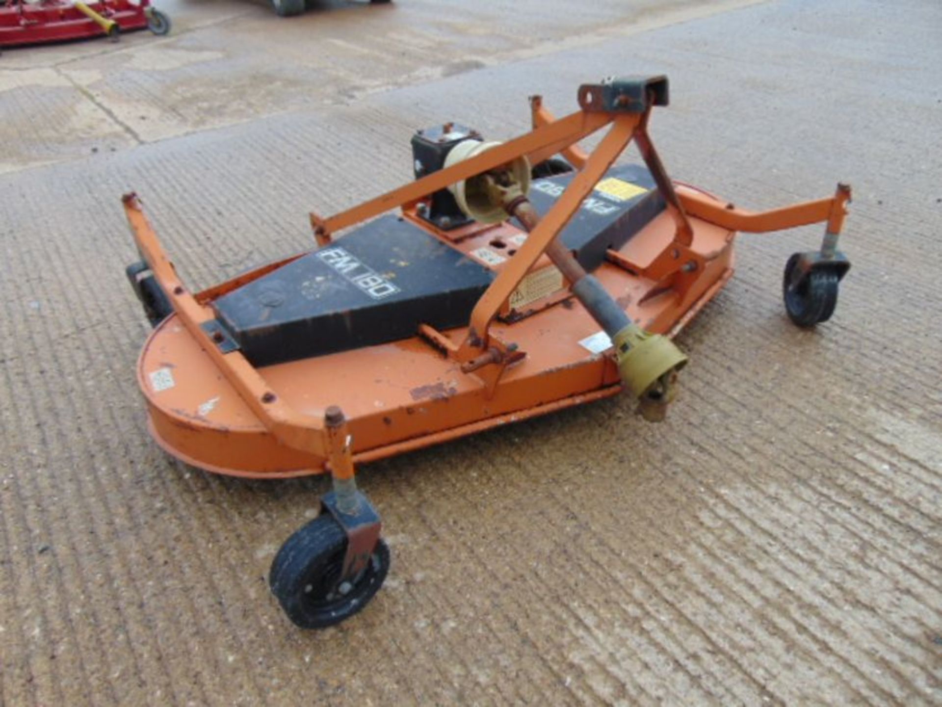 SPM FM180 Tractor Mounted Topper Mower - Image 4 of 8