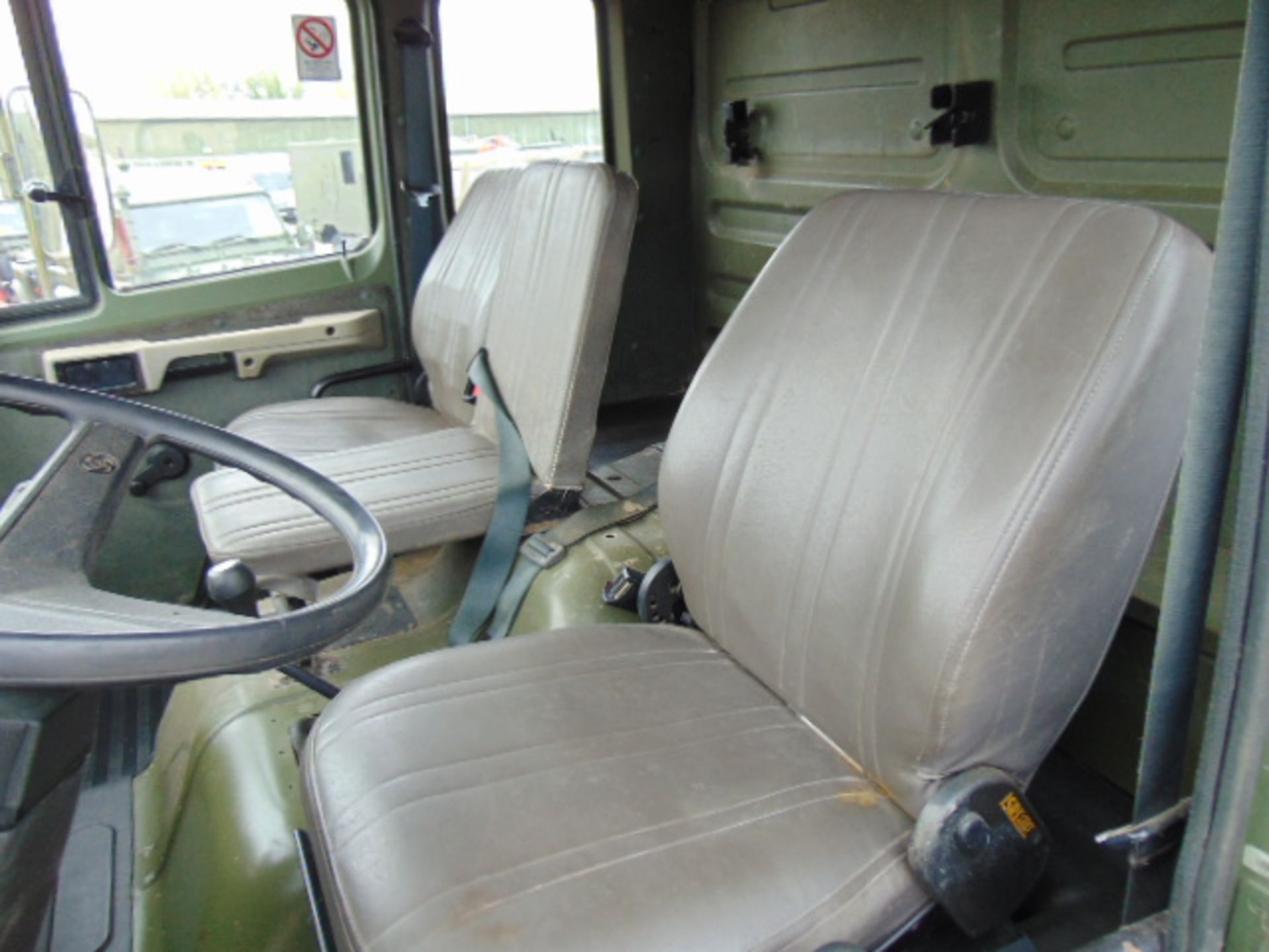 Left Hand Drive Leyland Daf 45/150 4 x 4 - Image 14 of 26