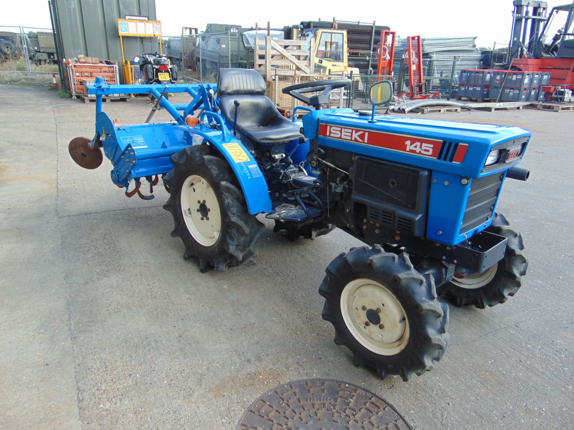 Iseki Model 145 Compact Tractor 4 x 4 c/w Iseki RA 1200 Rotavator 606 hours only - Image 10 of 17