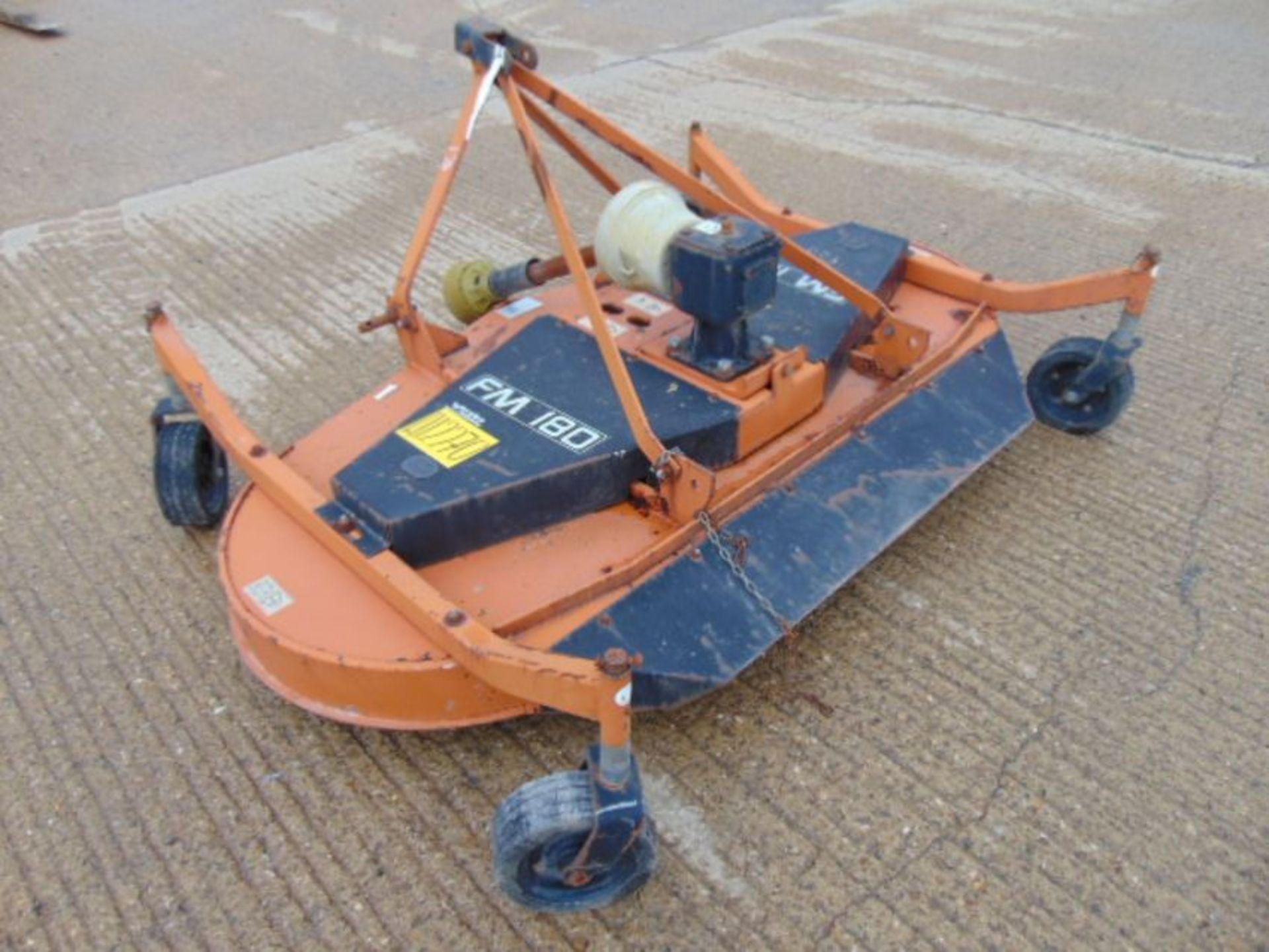 SPM FM180 Tractor Mounted Topper Mower - Image 2 of 8