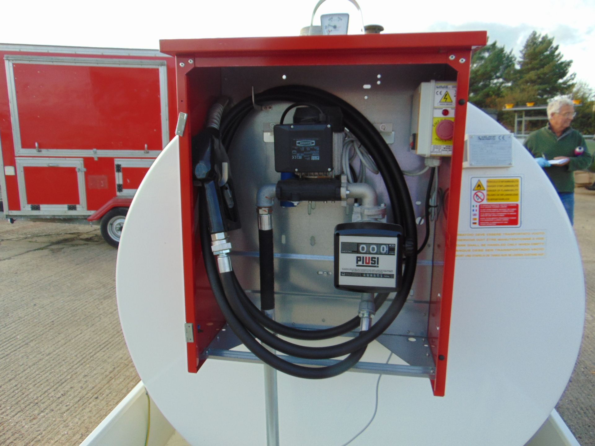 2020 Unused Emiliani Serbatoi 3172 litre bunded Static Fuel installation c/w 230 Volt Pump meter Etc - Image 2 of 9