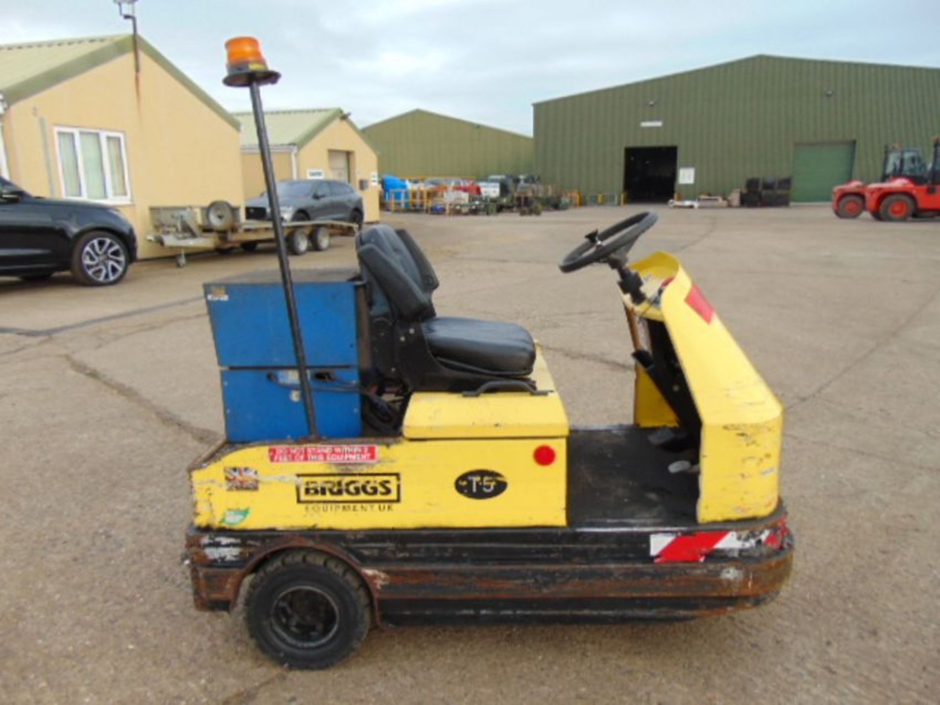 2010 Bradshaw T5 5000Kg Electric Tow Tractor c/w Battery Charger. - Image 5 of 13