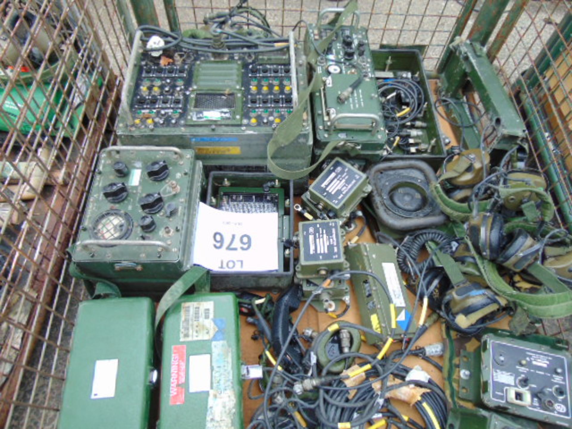 1 x Stillage of Clansman radio equipment inc chargers, Head set etc - Image 3 of 4