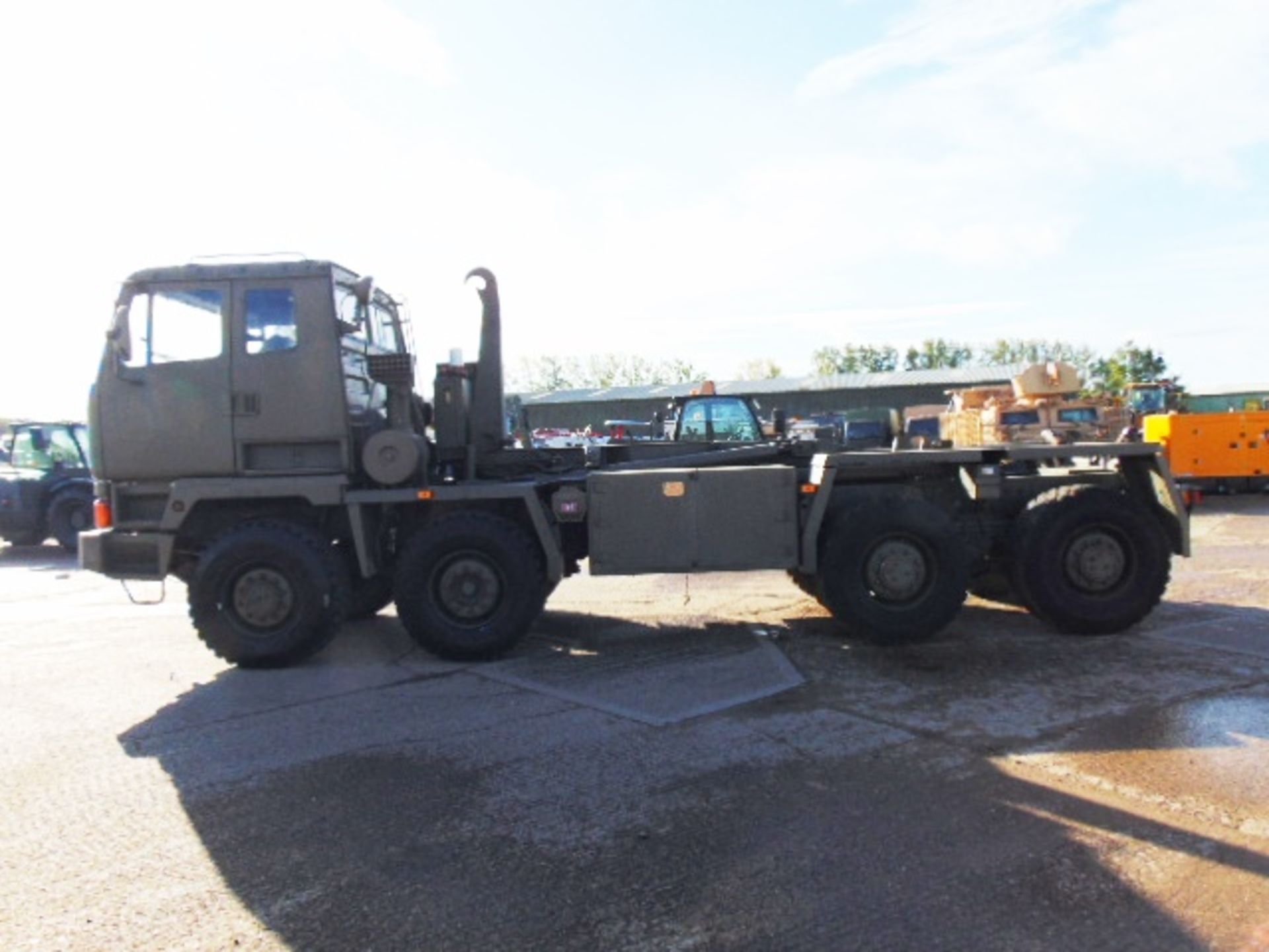 DAF 8x6 DROPS Multilift LHD Hook Loader - Image 4 of 26