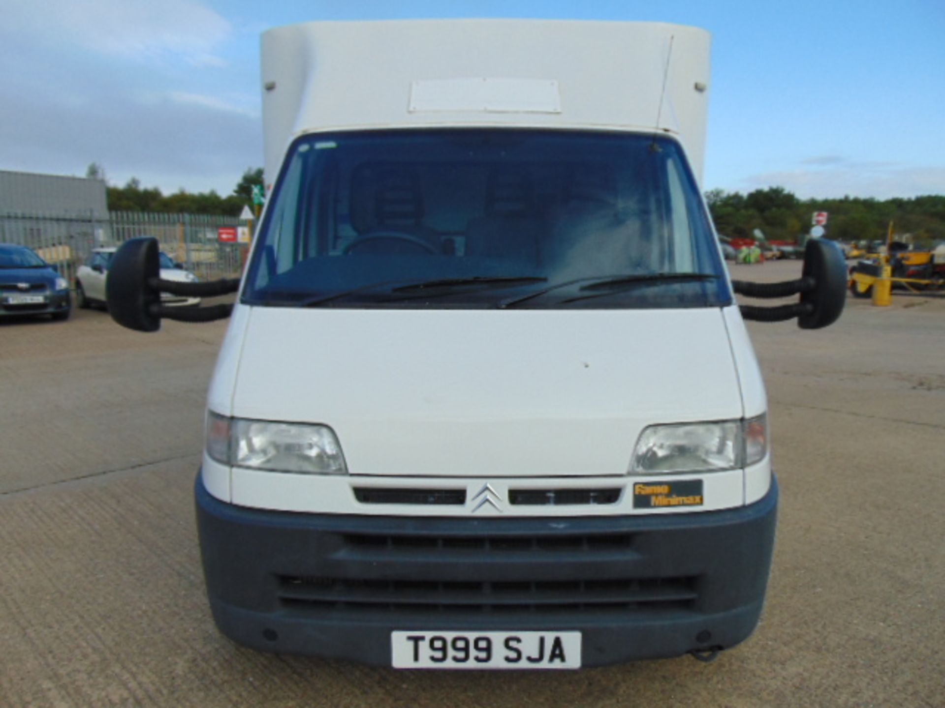 2002 Citroen Relay 2.8HDi Box Van Special Mobile Unit ONLY 8,823 MILES! IDEAL CAMPER CONVERSION - Image 2 of 35