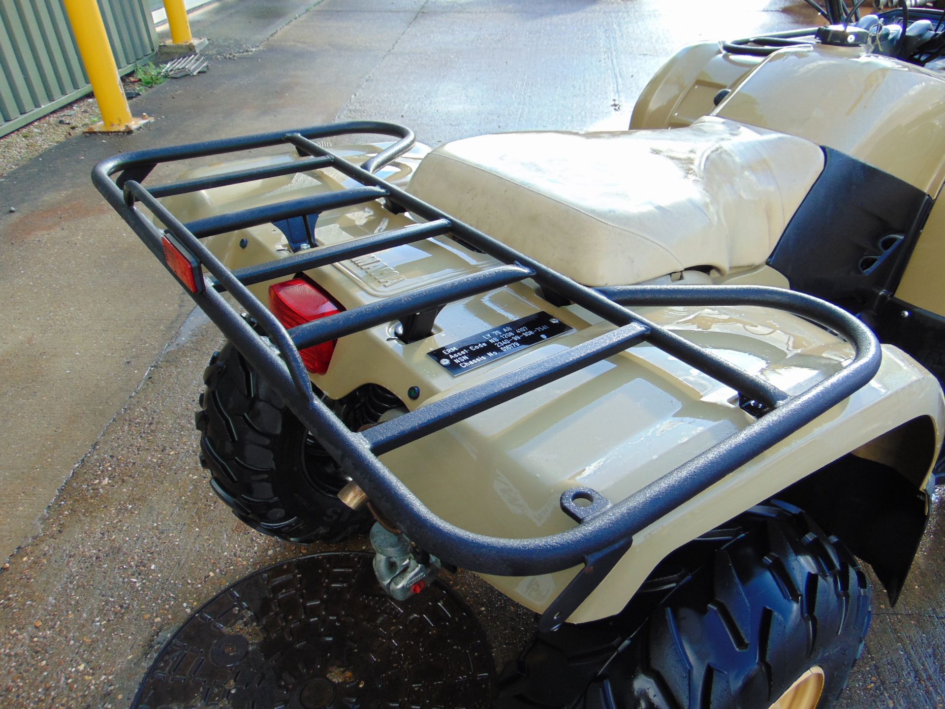 Yamaha Grizzly 450 4 x 4 ATV Quad Bike Complete with Winch ONLY 218 HOURS! - Image 11 of 13