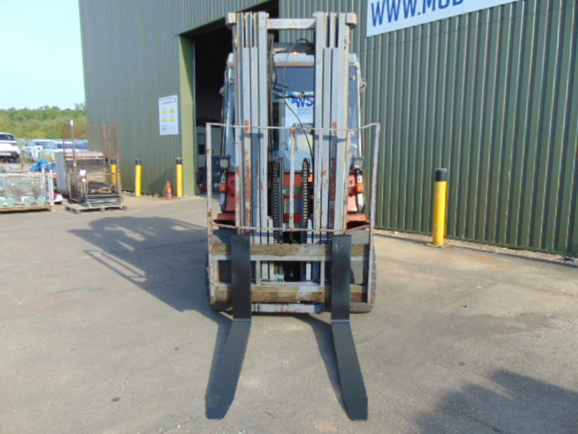 2003 BT Rolatruc 5 Ton Counter Balance Diesel Forklift c/w 3 Stage Mast Side Shift ONLY 1,544 HOURS! - Image 2 of 25