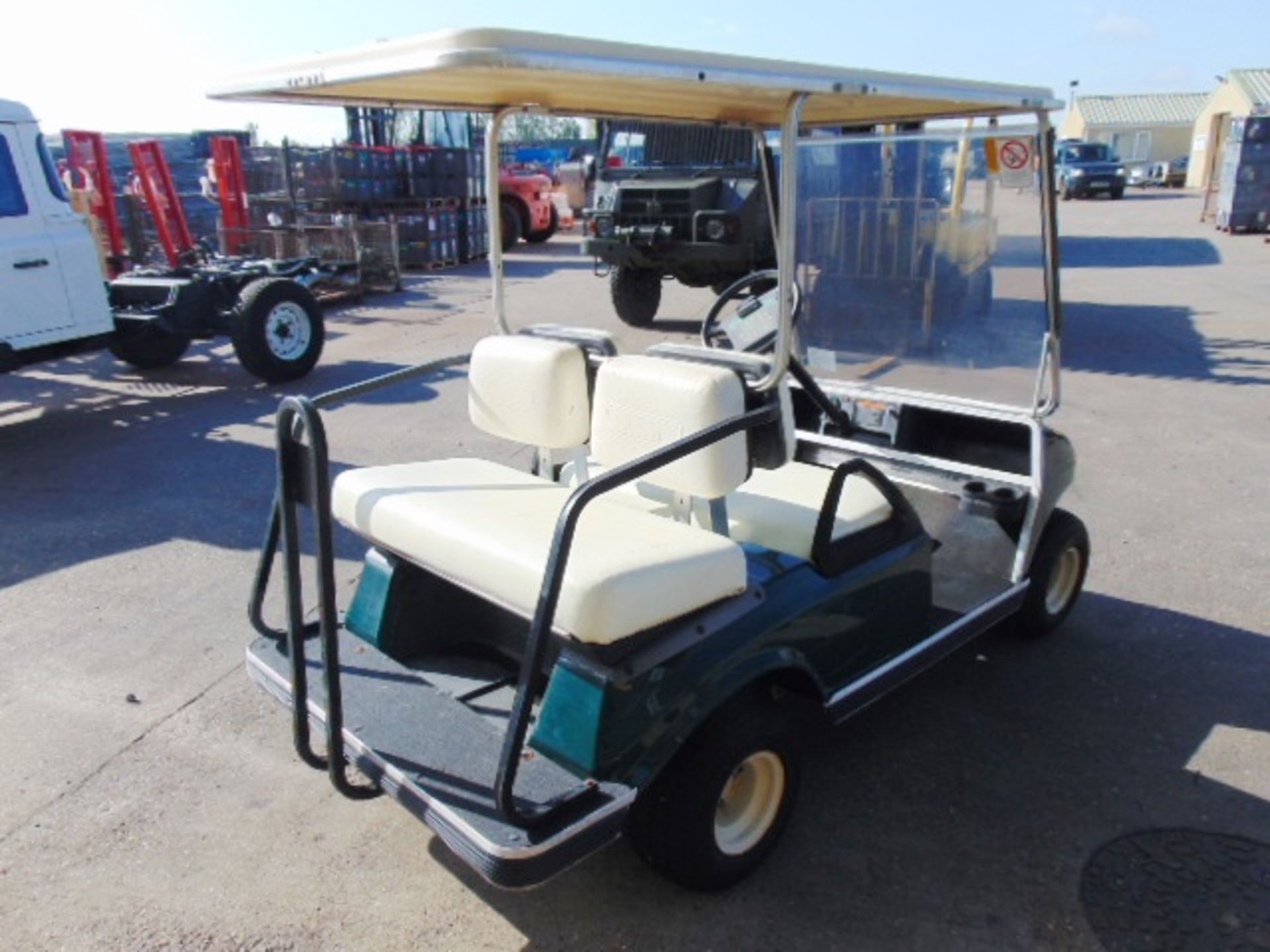 Club Car Precedent 4 Seat Petrol Golf Buggy - Image 5 of 18