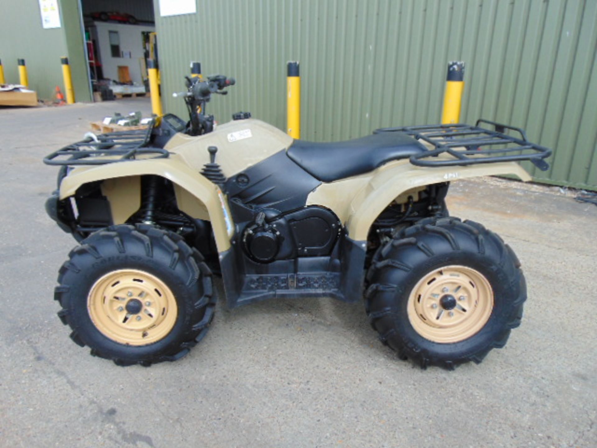 Yamaha Grizzly 450 4 x 4 ATV Quad Bike Complete with Winch - Image 5 of 23