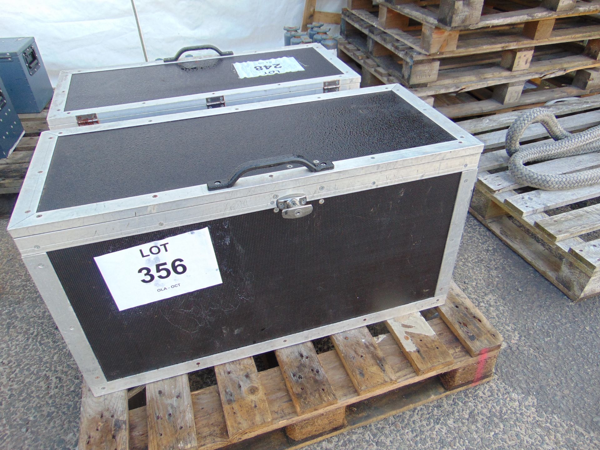 Secure Vehicle Storage Box 3ft x 18" - Image 2 of 6