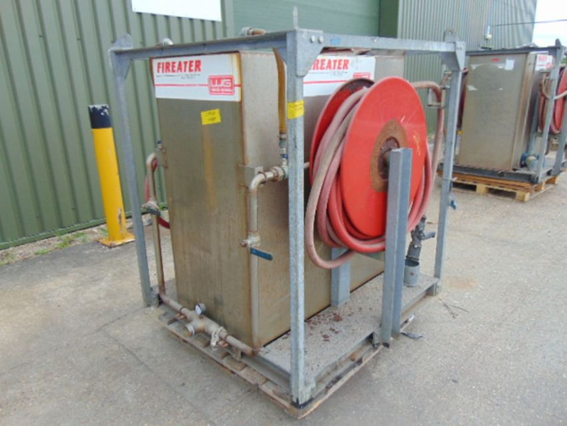 700L Fireater AFFF (Aqueous Film-Forming Foam) Tanks c/w 2 x 10m Fire Hose Reels - Image 2 of 10