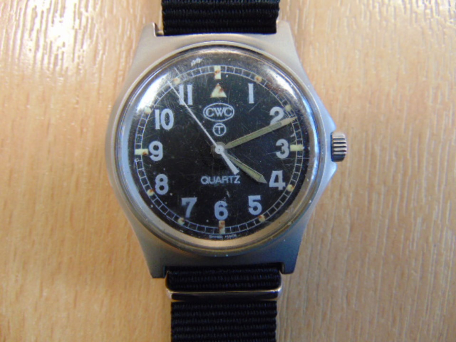 CWC 0552 ROYAL MARINES/ NAVY ISSUE SERVICE WATCH DATED 1990 (GULF WAR) - Image 3 of 7