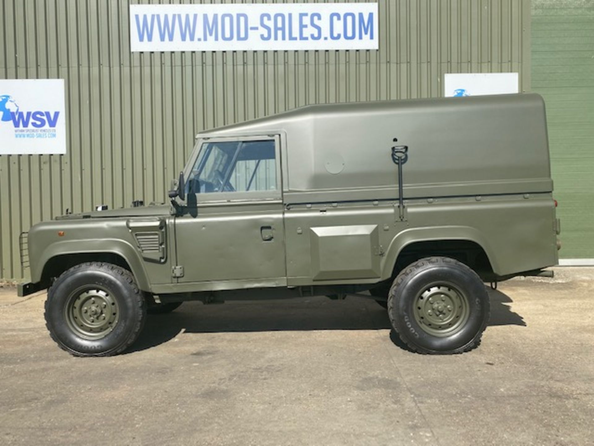 1997 Military Specification Left Hand Drive Land Rover Wolf 110 FFR Hard Top ONLY 172,783Km - Image 6 of 50