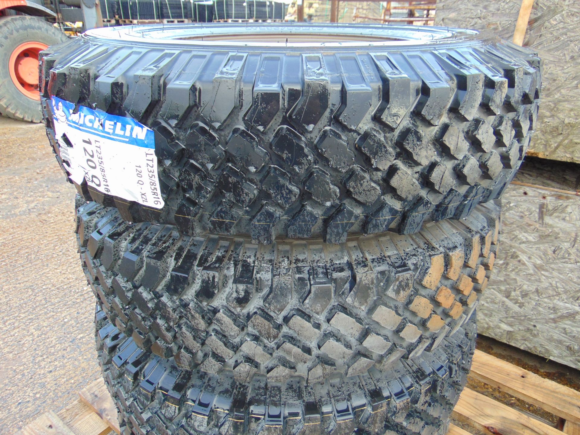 4 x Michelin 235/85R16 XZL C/W Heavy Duty Wolf Rims - Image 4 of 7