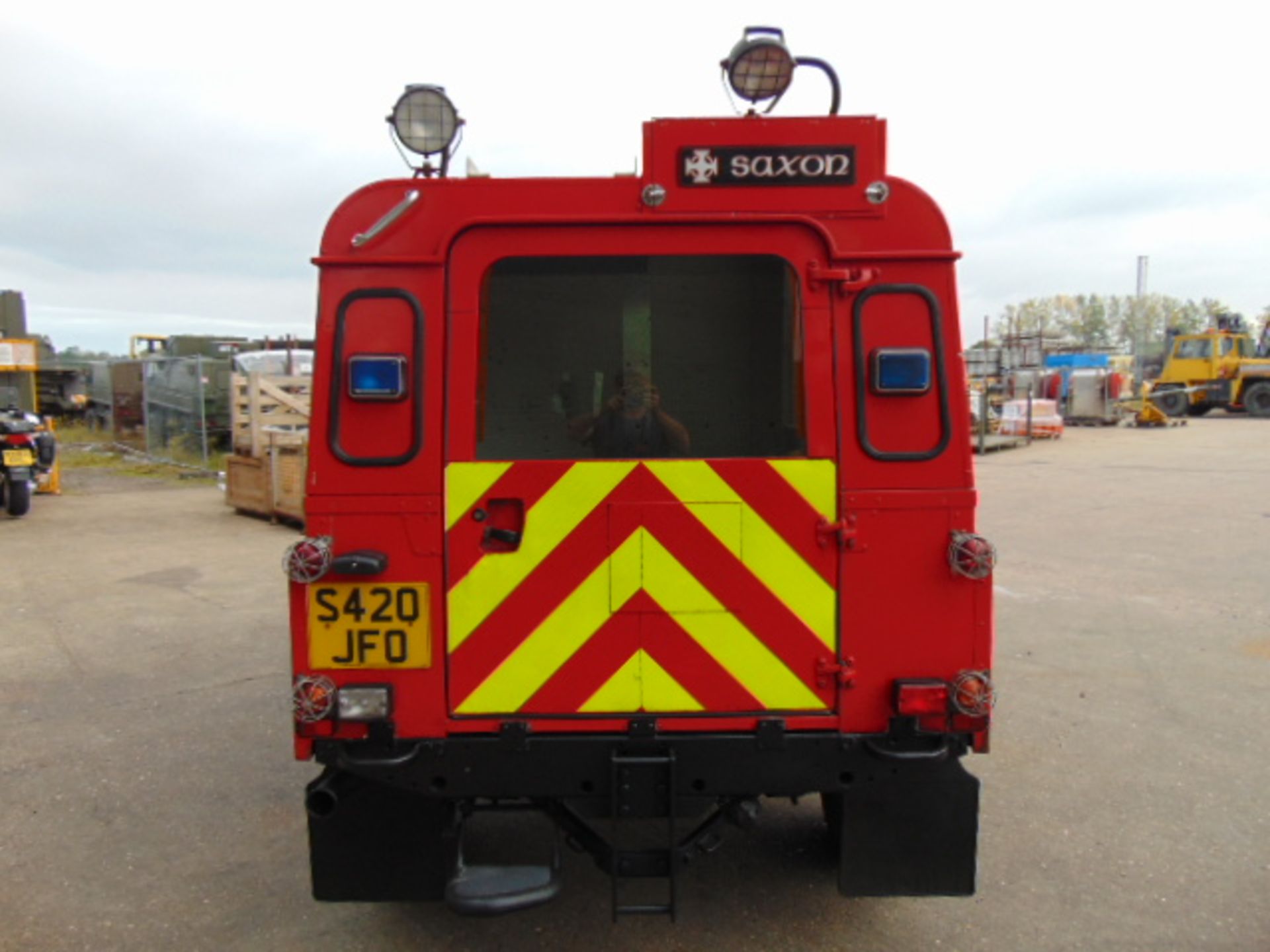 1 Owner Land Rover Defender 110 TD5 Saxon Firefighting Vehicle ONLY 34,600 MILES! - Image 8 of 45