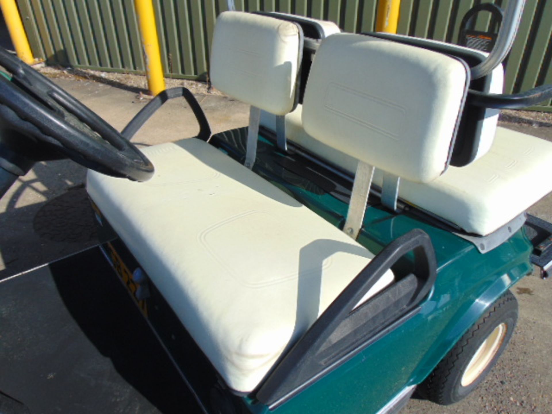 Club Car Precedent 4 Seat Petrol Golf Buggy - Image 9 of 18