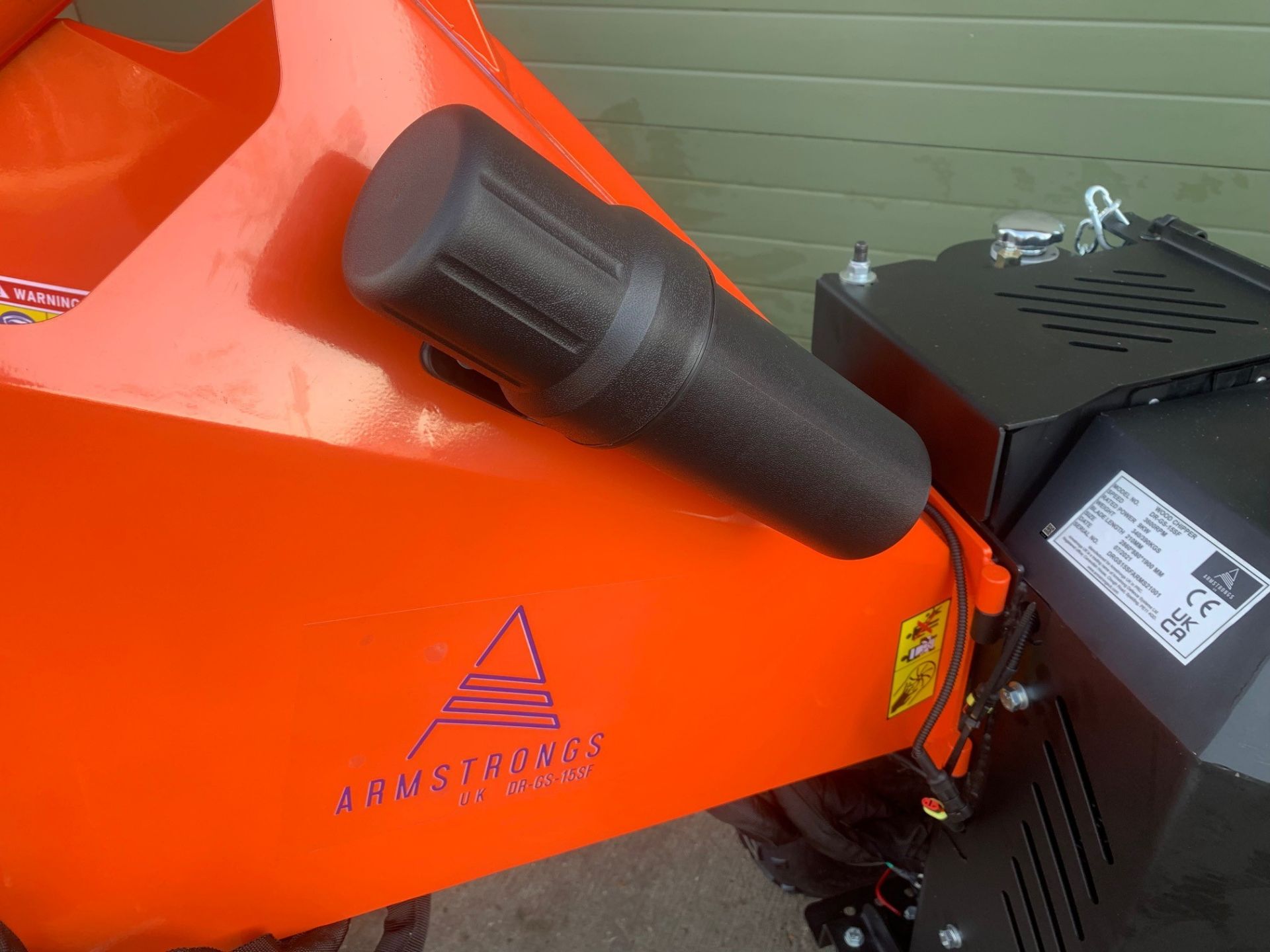 * BRAND NEW * Unused Armstrong DR-GS-15SF Electric start, Petrol Powered Hydraulic feed Wood Chipper - Image 36 of 41