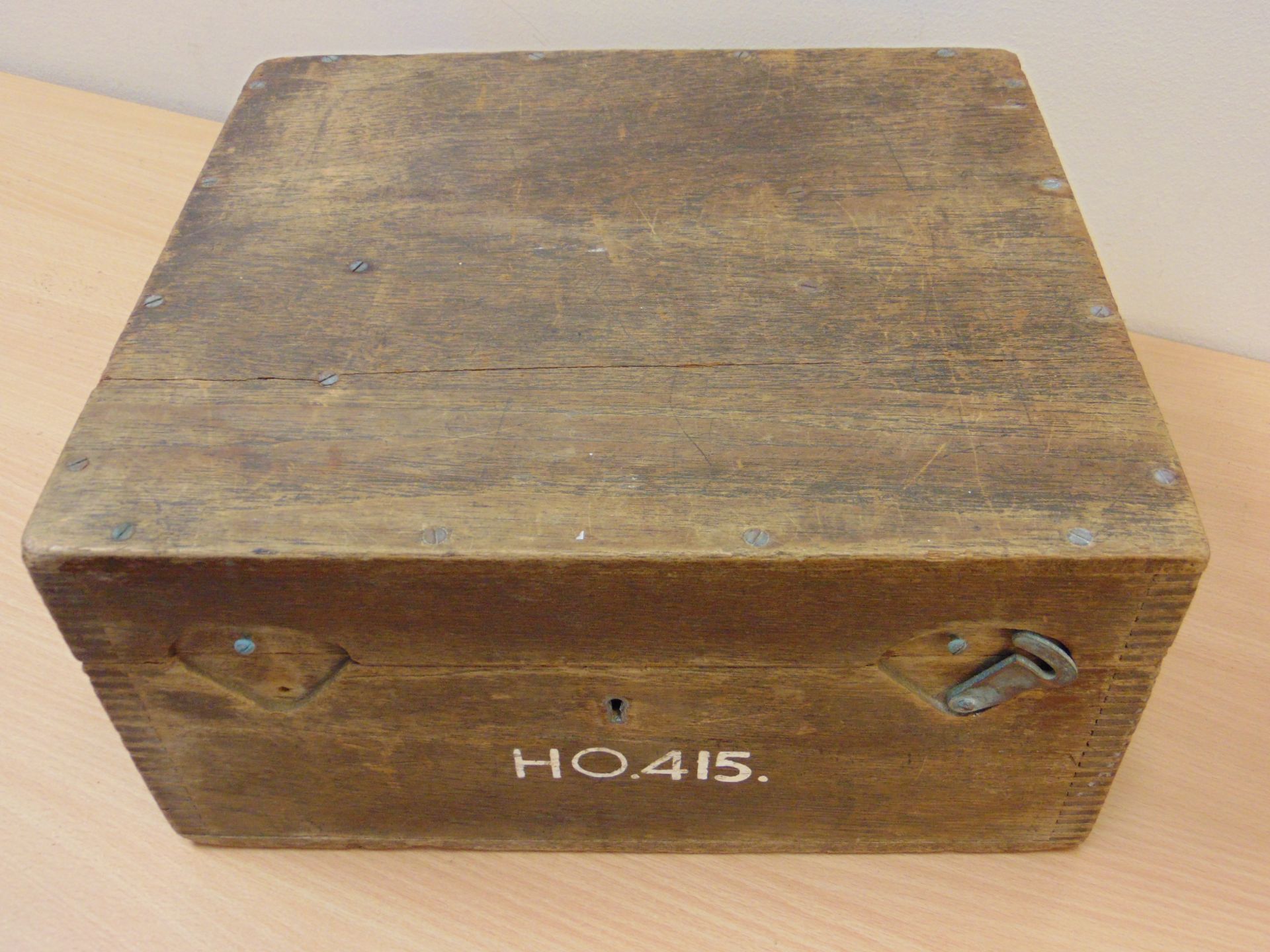 V. NICE KELVIN HUGHES SEXTANT BROAD ARROW MARKED AND IN ORIGINAL BOX - Image 5 of 8