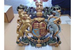 HAND PAINTED ROYAL CREST WALL MOUNTING 36cms x 34cms