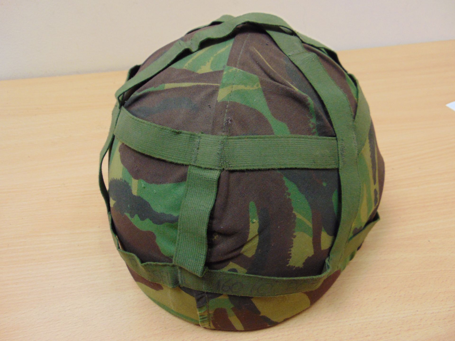 BRITISH ARMY COMBAT HELMET WITH DPM WOODLAND COVER - Image 2 of 4
