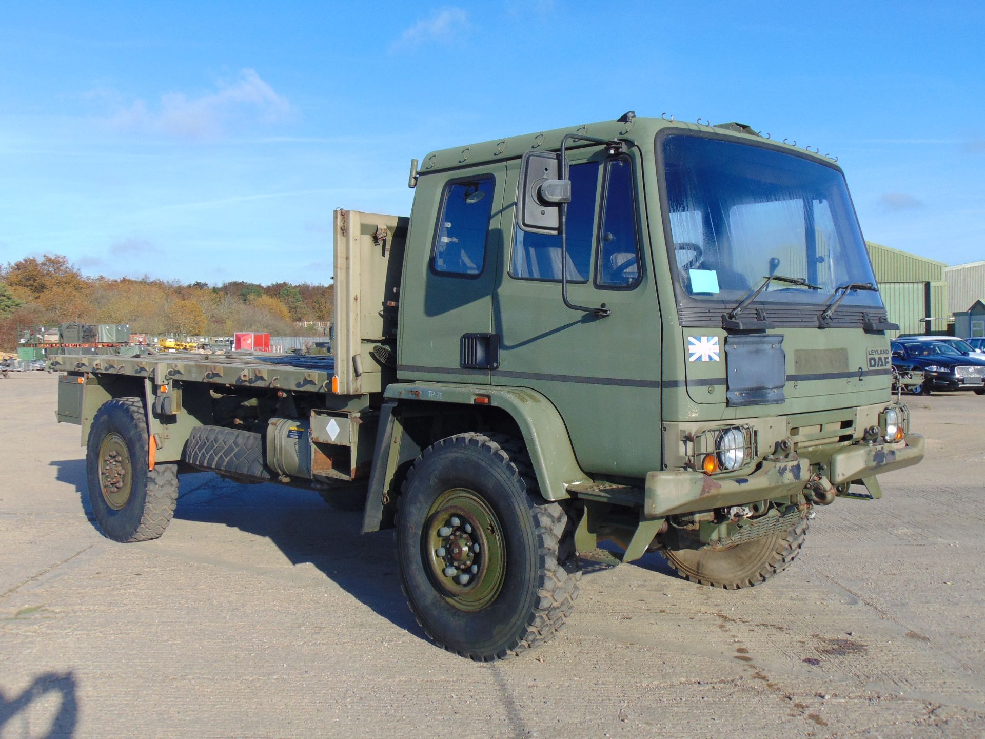 Leyland Daf 45/150 4 x 4 fitted with Hydraulic Winch ( operates Front and Rear )