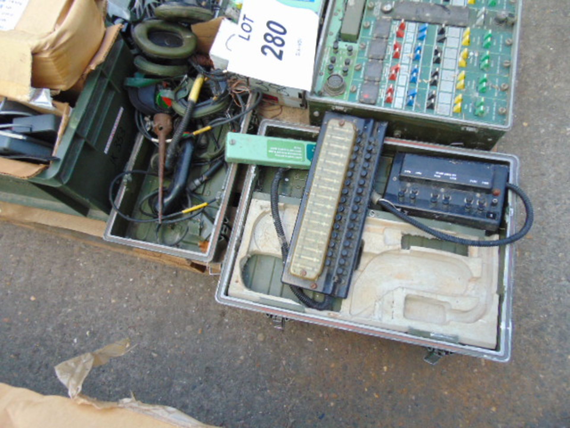 Radio Equip Inc Telephone Exchange, Training Units, Headsets etc - Image 4 of 5