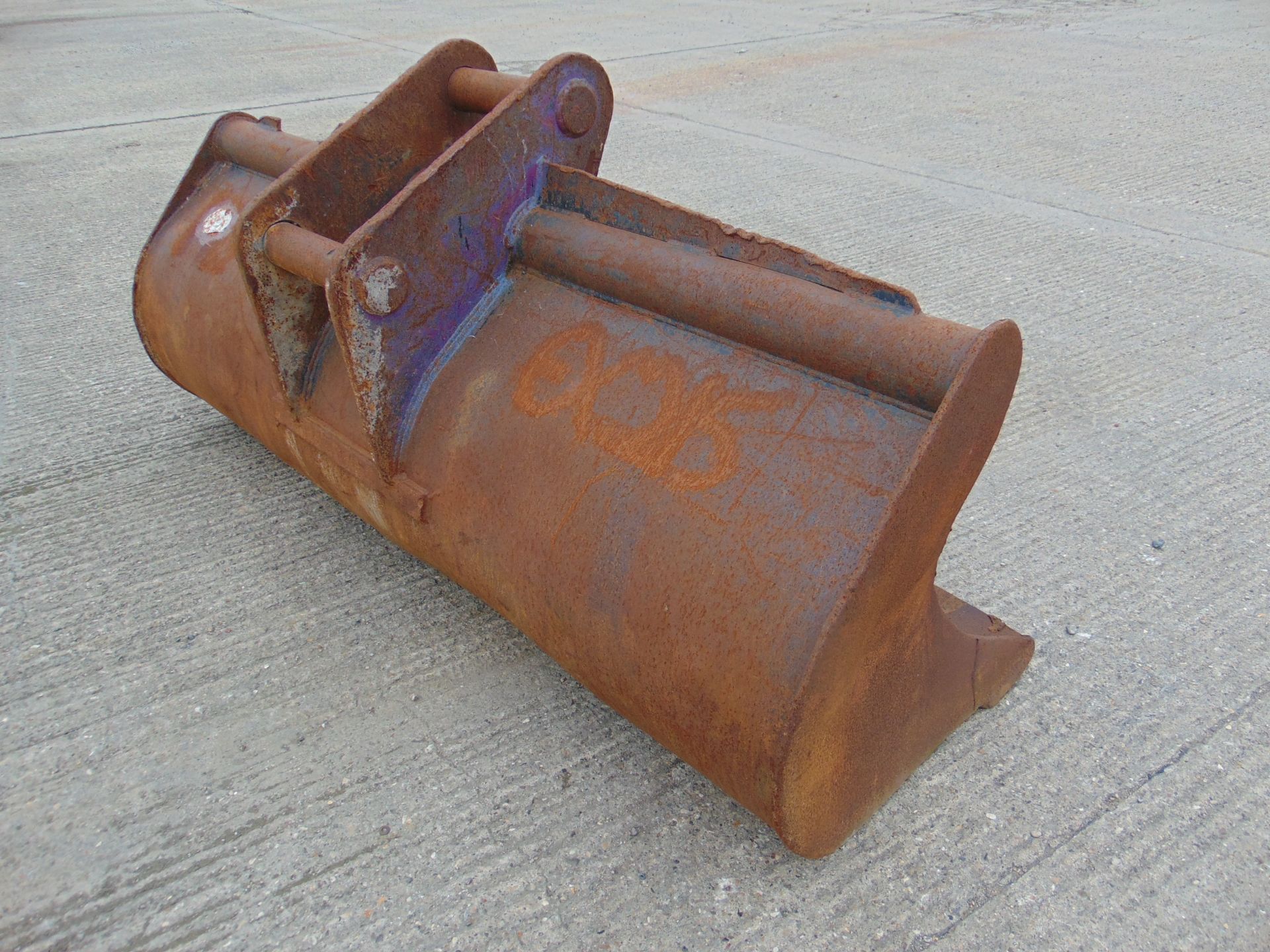 7ft Excavator Ditching Grading Bucket 80mm Pin - Image 3 of 5