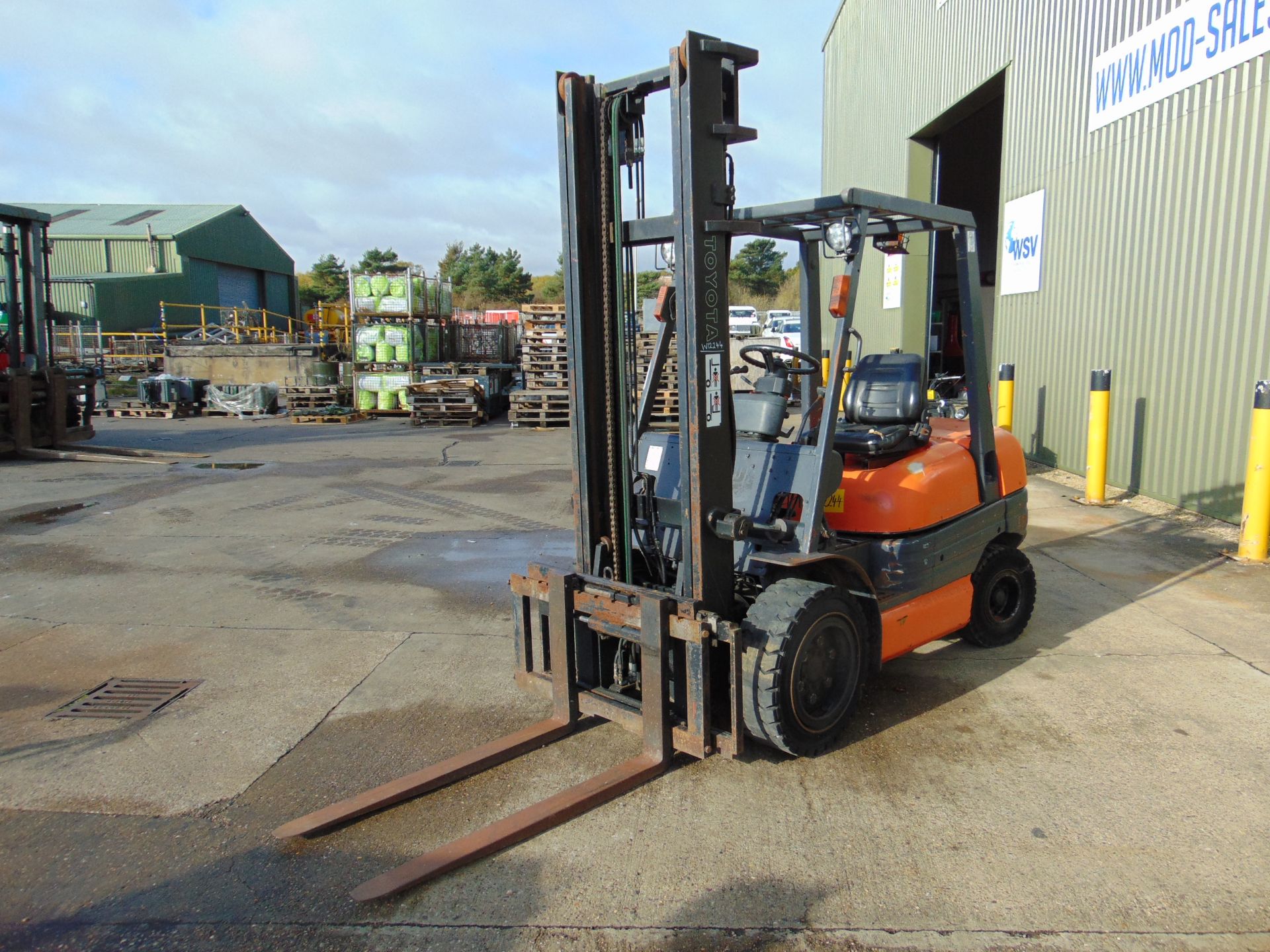 Toyota 02-6FDF30 3 Ton Diesel Forklift - Bild 3 aus 20