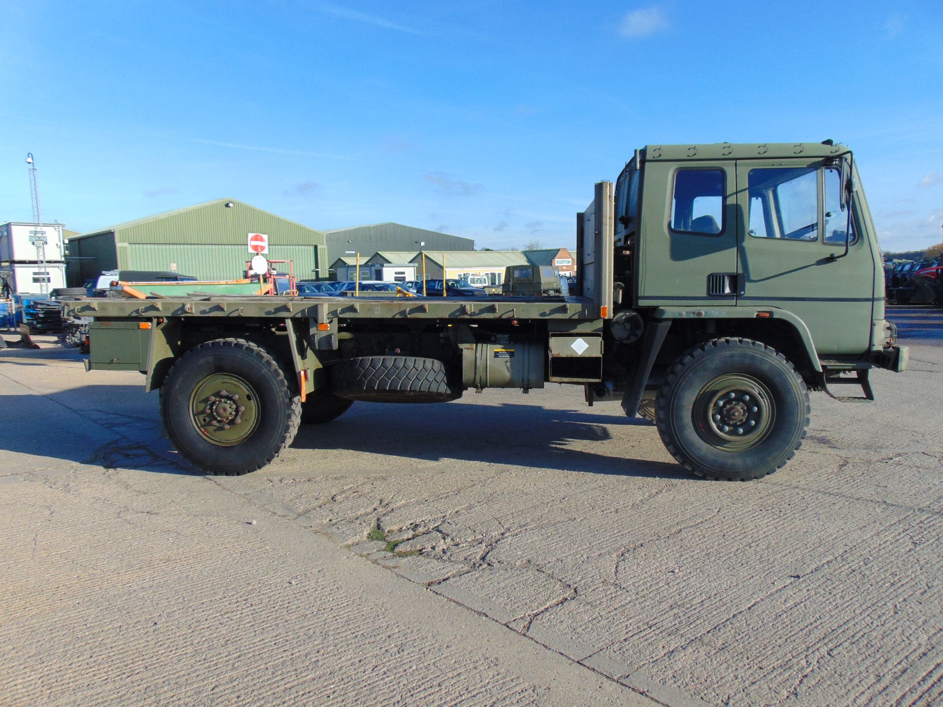 Leyland Daf 45/150 4 x 4 fitted with Hydraulic Winch ( operates Front and Rear ) - Image 5 of 25