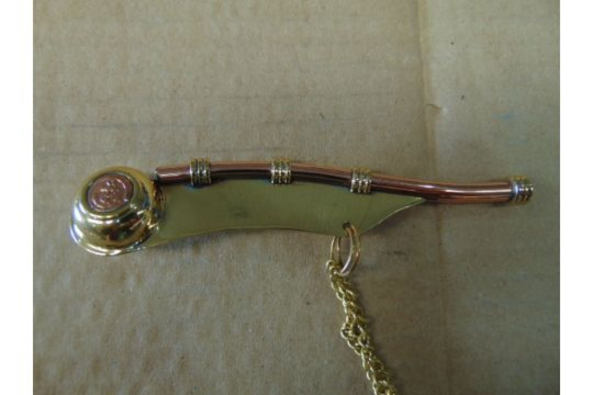 BRASS &COPPER BOSUNS WHISTLE WITH CHAIN - Image 3 of 5